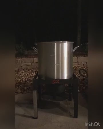 Stockpot – 12 Quart – Brushed Stainless Steel – Heavy Duty Induction Pot with Lid and Riveted Handles – For Soup, Seafood, Stock, Canning and for Catering for Large Groups and Events by BAKKEN